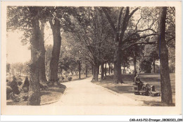 CAR-AASP12-0854 - AMERIQUE - CARTE PHOTO - ETATS-UNIS - TONDEUSE A GAZONS - Autres & Non Classés