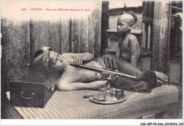 CAR-ABFP8-0885-VIET-NAM - TONKIN - Fumeur D'opium Fumant La Pipe - Vietnam