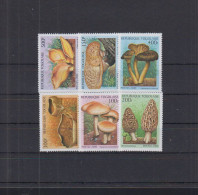 Togo - 2000 - Mushrooms - Yv 1867G/M - Paddestoelen