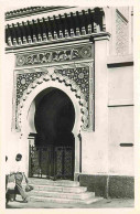 Algérie - Alger - Entrée De La Mosquée Sidi-Abderrahmane - Animée - Mention Photographie Véritable - CPSM Format CPA - V - Alger