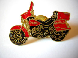 PINS PIN Moto Rouge Et Noire - Motorfietsen