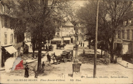 CPA Salies De Béarn Pyrénées Atlantiques, Place Jeanne D’Albret - Other & Unclassified