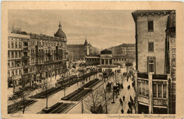 Berlin-Charlottenburg - Tauentzienstrasse - Charlottenburg