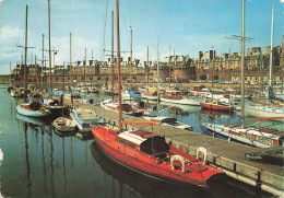 35 SAINT MALO LE PORT DES YACHTS - Saint Malo