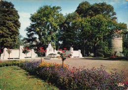 59 VALENCIENNES LE MONUMENT AUX MORTS  - Valenciennes